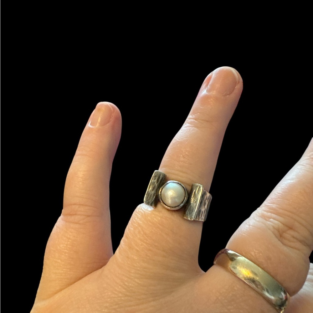 Sterling Silver Pearl Ring